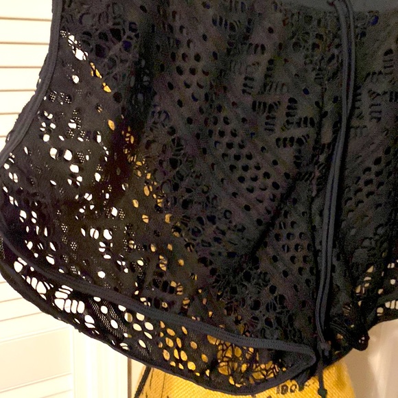 NWOT Bathing Suit Beach Shorts, Black, Sz. L, Drawstring Waist - Picture 7 of 7